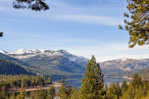 12726 Richards Blvd, Truckee CA  96161 exterior