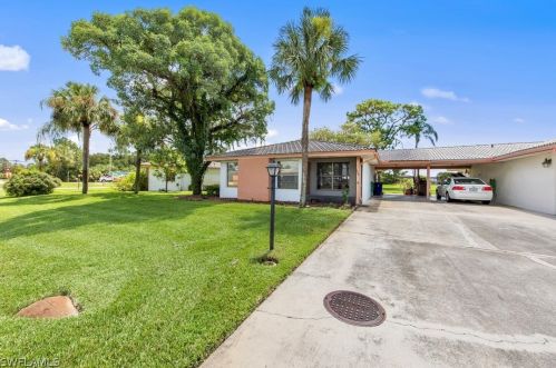 1604 Ridgecrest St, Lehigh Acres FL  33936-5813 exterior