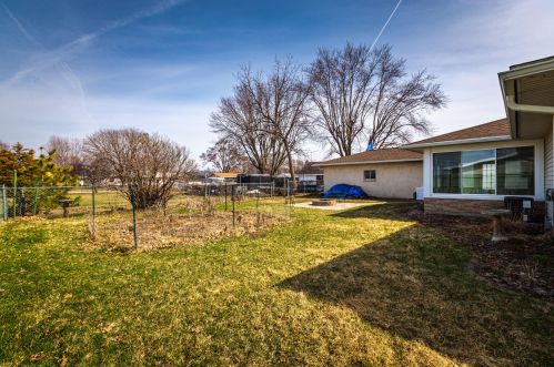 2552 Bainbridge St, La Crosse WI  54603-1112 exterior