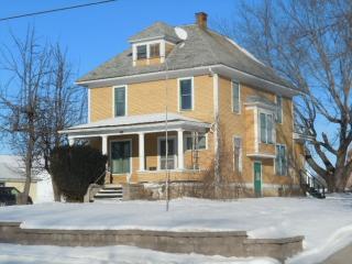 638 Decker St, Viroqua WI  54665-1517 exterior