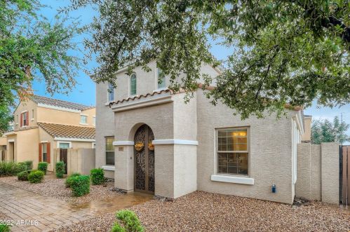 2883 Bart St, Gilbert, AZ 85295-9065