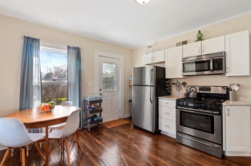 11717 Watertown Plank Rd, Milwaukee WI 53226-3340 exterior