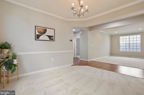 445 Lord Fairfax St, Charles Town WV  25414-2603 exterior