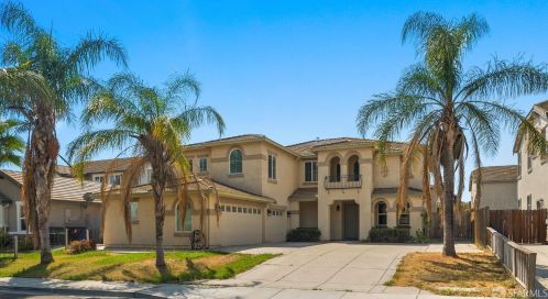 141 Monet Dr, Oakley, CA 94561-2008