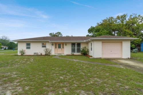 6205 Kimball Ct, Brooksville FL  34606-5632 exterior