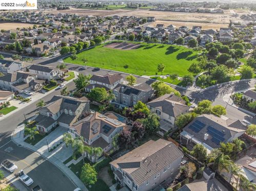 15 Solstice Ct, Oakley CA  94561-1759 exterior