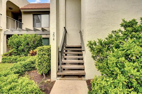 5743 Fairway Park Ct, Boynton Beach, FL 33437-1775