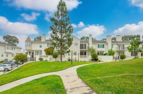 4314 Spencer St, Torrance CA  90503-2452 exterior