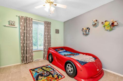 5352 Sandpiper Dr, Orient OH  43146-9228 exterior