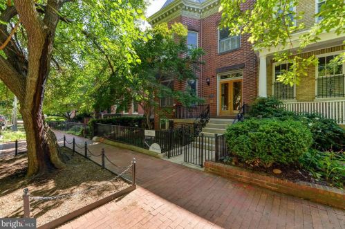 621 A St, Washington, DC 20003-1225