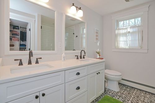 22 Whichita Rd, Medfield MA  02052-2931 exterior