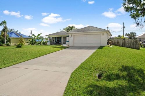 2310 26th Ter, Cape Coral, FL 33914-3901