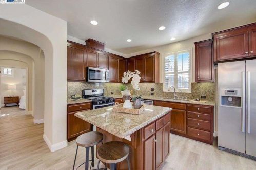 3234 Browntail Way, San Ramon CA  94582-5242 exterior