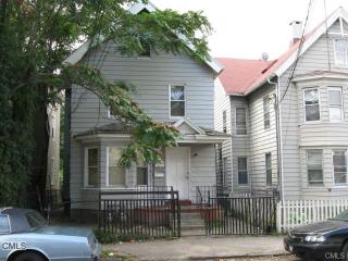 43 Rosedale St, Bridgeport, CT 06604-3027
