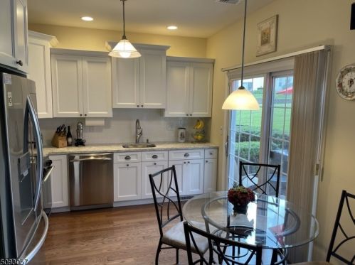 114 Surrey Ct, Nutley NJ  07110-3917 exterior