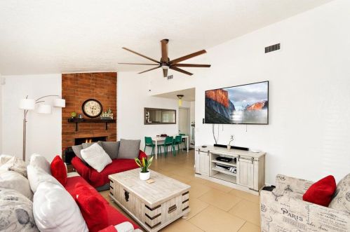 64978 Ray Ct, Desert Hot Springs CA  92240-1447 exterior