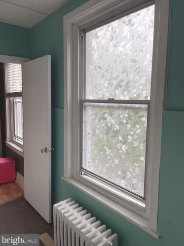 941 Mckean St, Philadelphia PA 19145-3034 exterior