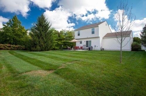 841 Bent Oak Dr, Blacklick, OH 43004-8821