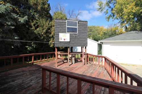 6700 Bottsford Ave, Milwaukee WI 53221-2128 exterior