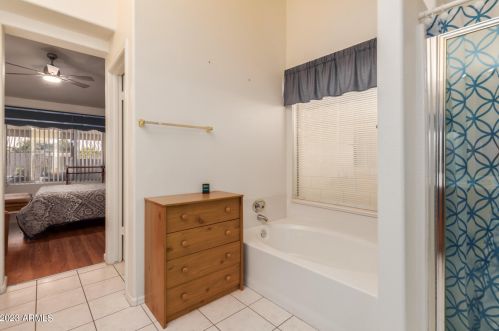 11924 67 Dr, Peoria AZ 85383-7104 exterior