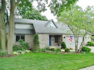 608 River Rd, Maumee, OH 43537-3455