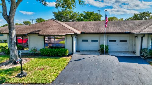 4858 Equestrian Rd, Boynton Beach, FL 33436-4311