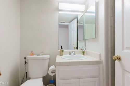 9004 Bremerton Ct, Bakersfield CA 93312-4441 exterior