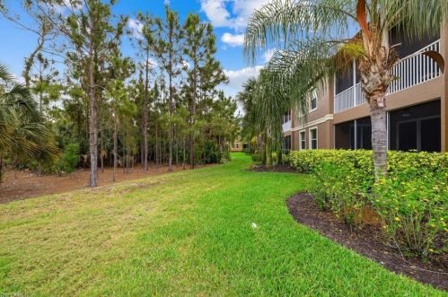 6669 Alden Woods Cir, Naples FL  34113-3418 exterior