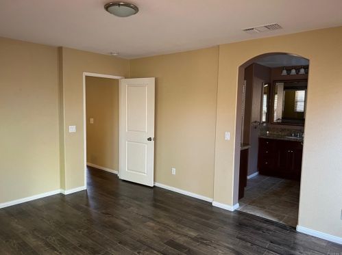 1608 Cheyenne Dr, Chula Vista CA  91915-1962 exterior