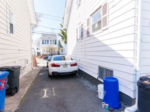 242 11th St, Paterson NJ  07508-2012 exterior