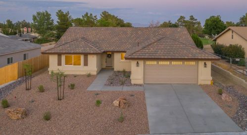 13834 Dahlgren Dr, Victorville, CA 92395-4916
