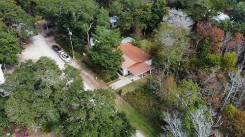 123 I D Martin Dr, Freeport, FL 32439-2261