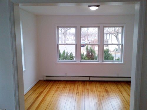 414 Centennial Ave, Cranford, NJ 07016-3428