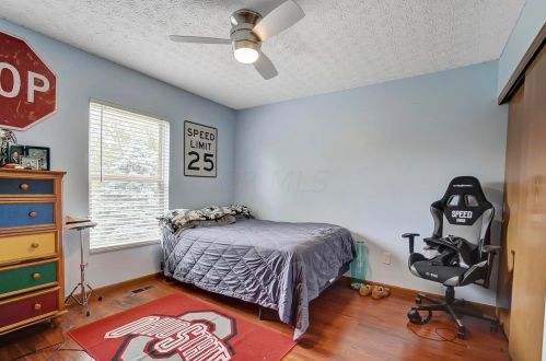 401 Lockmead Dr, Pataskala OH  43062-7333 exterior