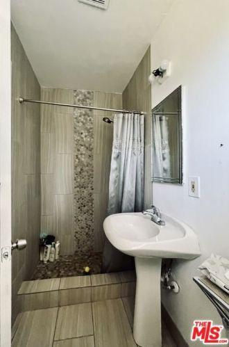 2944 Ronald St, Riverside CA  92506-4150 exterior