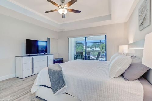 2227 2 Ter, Cape Coral FL  33990-1024 exterior