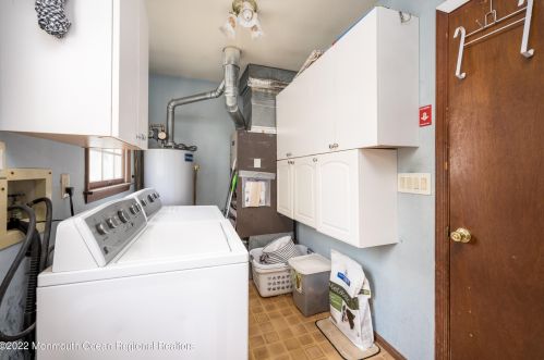 5 Adams Dr, Bricktown NJ 08724-3253 exterior