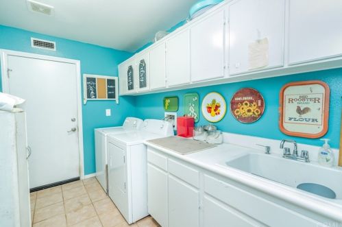 28 Del Brienza, Lake Elsinore CA  92532-0221 exterior