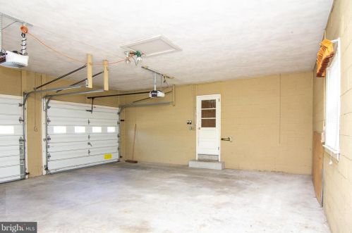 50 Ruel Ave, Hanover PA  17331-3423 exterior