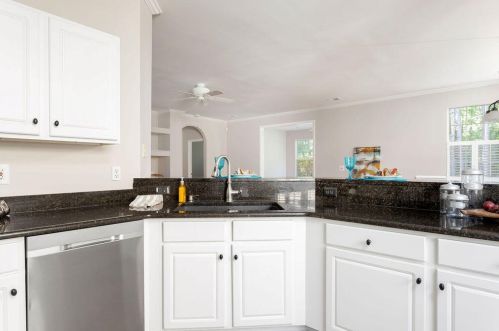 3250 John Bartram Pl, Mount Pleasant SC  29466-7079 exterior