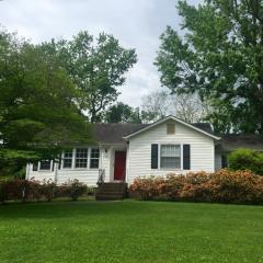 5405 Weston Rd, Knoxville, TN 37918-3665