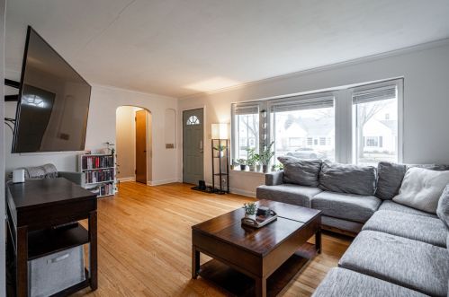 2926 77 St, Milwaukee WI 53222-5015 exterior