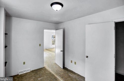 822 Broadway, Hanover PA  17331-2015 exterior