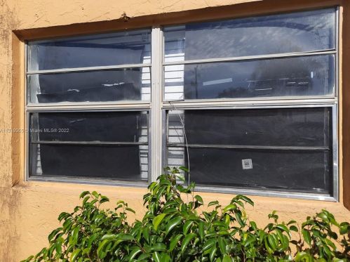 5100 41st St, Hollywood FL  33023-6948 exterior