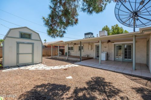 8310 Glenrosa Ave, Scottsdale AZ  85251-2807 exterior