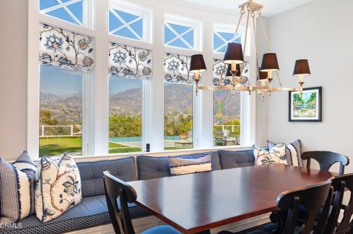 655 Hillcrest Ave, La Canada CA  91011-4040 exterior