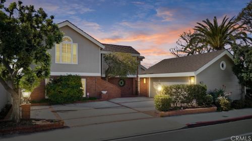401 Bayside Dr, Newport Beach, CA 92660-7212