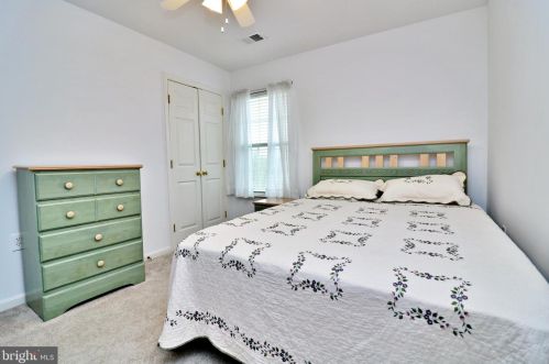 123 Posting Way, Charles Town WV  25414-9327 exterior