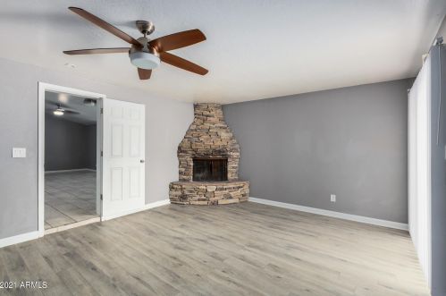 1202 Bethany Home Rd, Phoenix AZ  85015-1938 exterior