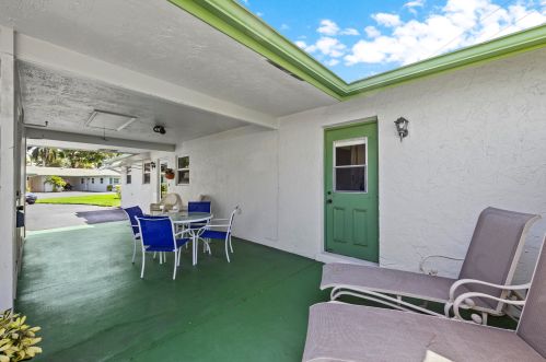 809 Meadowlark Ln, Delray Beach, FL 33445-1853